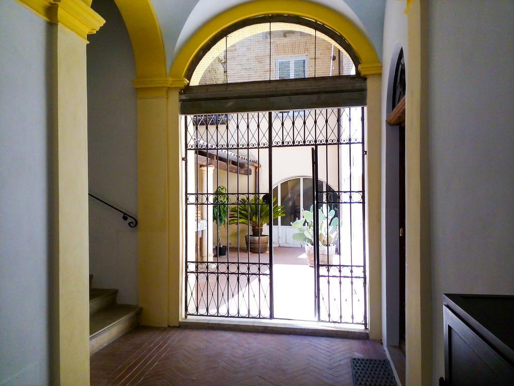Ferienwohnung Residenza Corso Baccio SantʼElpidio a Mare Exterior foto